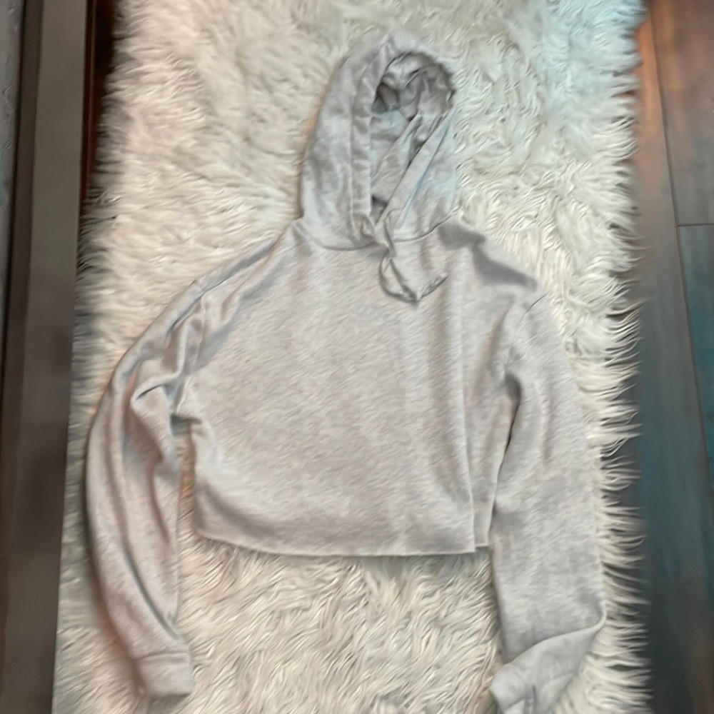 Gray cropped sweater topshop size 6